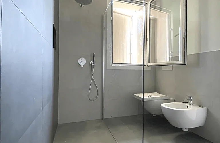 Installazione vasca SPA WELLGEN da parte dei tecnici Debattisti Impianti